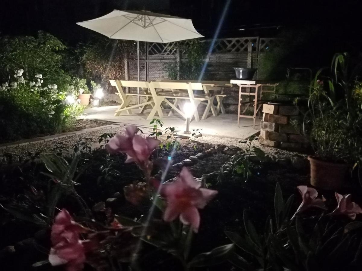 Jazmin-Szieszta Apartmanhaz Balatonfuered Εξωτερικό φωτογραφία